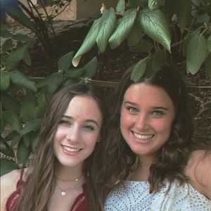 Meet your Posher, Emma